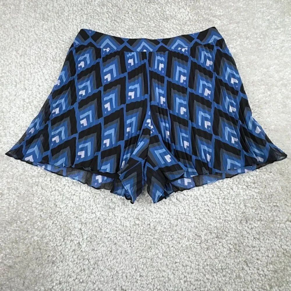 Club Monaco Jesstina Pleated Blue Geometric Flowy Shorts NEW